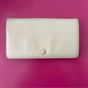 Chanel Vintage bifold wallet